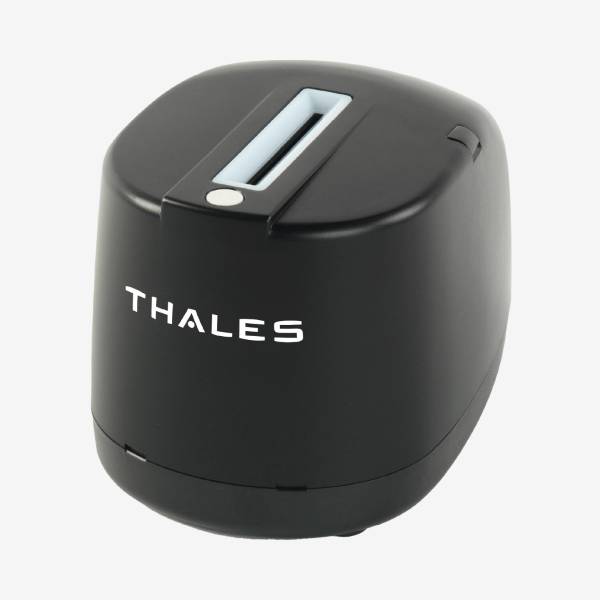 thales gemalto doublesided id card reader cr5400